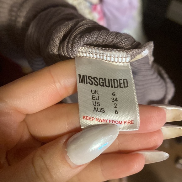 MISSGUIDED RIBBED TURTLE NECK DRESS - Picture 6 of 6